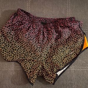 Nike workout shorts size small
